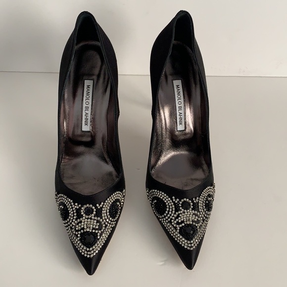 Manolo Blahnik Rare Authentic Black Satin Pumps - Picture 3 of 16